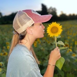 Meet your Posher, Sidney